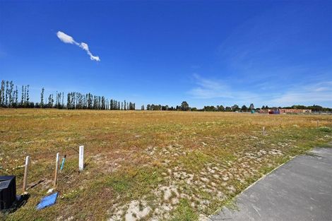 Photo of property in 33 Suffolk Drive, Kirwee, 7571