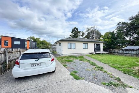 Photo of property in 22 Olive Crescent, Papatoetoe, Auckland, 2025