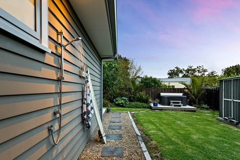 Photo of property in 5 Wrybill Way, Point Wells, Warkworth, 0986