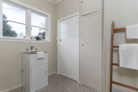 Photo of property in 75 Park Road, Carterton, 5713