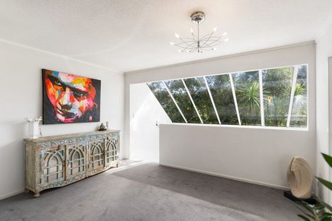 Photo of property in 125 Braemar Road, Castor Bay, Auckland, 0620