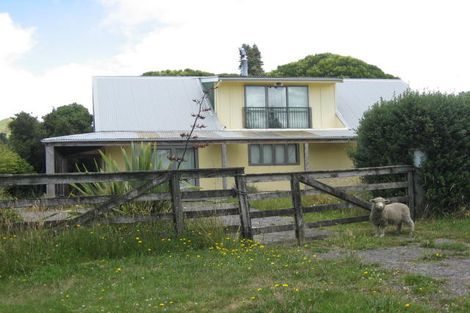 Photo of property in 8 George Street, Raetihi, 4632