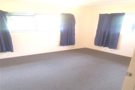 Photo of property in 35 Fruitvale Road, New Lynn, Auckland, 0600