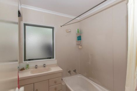 Photo of property in 2b Seddon Crescent, Marewa, Napier, 4110