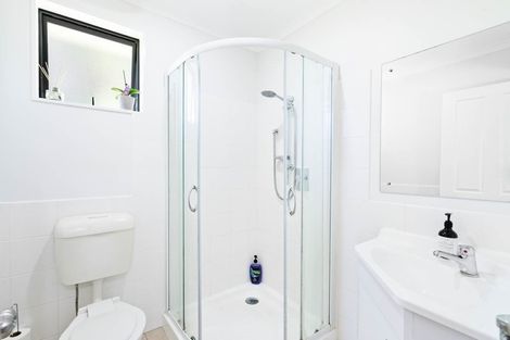 Photo of property in 57a Advene Road, Cockle Bay, Auckland, 2014