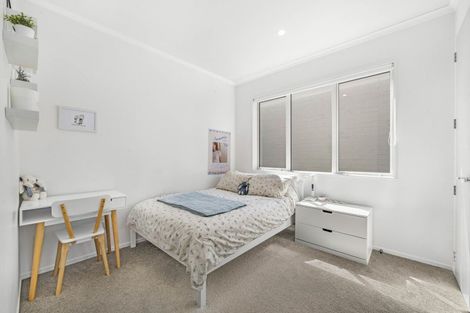 Photo of property in 18 Mapou Road, Hobsonville, Auckland, 0618