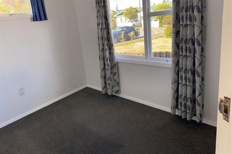 Photo of property in 14 Clematis Grove, Maungaraki, Lower Hutt, 5010