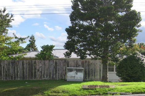 Photo of property in 266 Glengarry Road, Glen Eden, Auckland, 0602