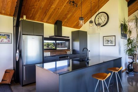 Photo of property in 31 Kaihihi Road, Okato, New Plymouth, 4381