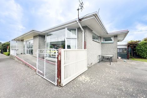 Photo of property in 68 Daniels Road, Redwood, Christchurch, 8051