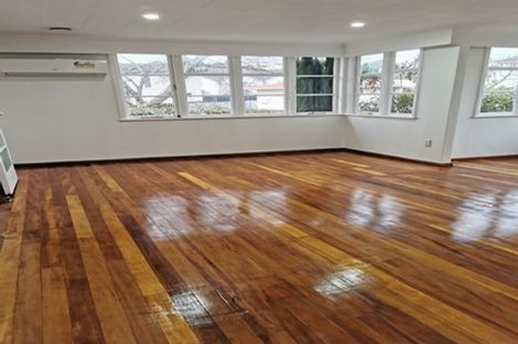 Photo of property in 323 Oxford Terrace, Avalon, Lower Hutt, 5011