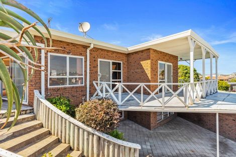 Photo of property in 18 Tweed Street, Mount Maunganui, 3116