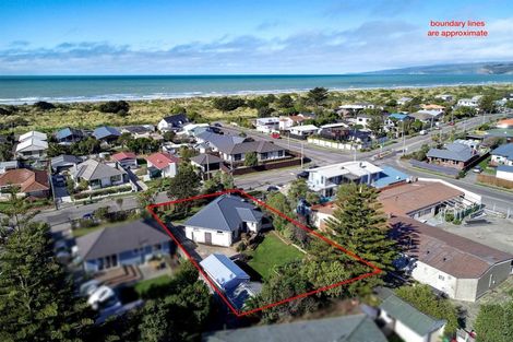 Photo of property in 428 Pine Avenue, South New Brighton, Christchurch, 8062