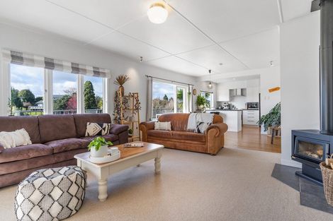 Photo of property in 2 Lees Way, Otumoetai, Tauranga, 3110