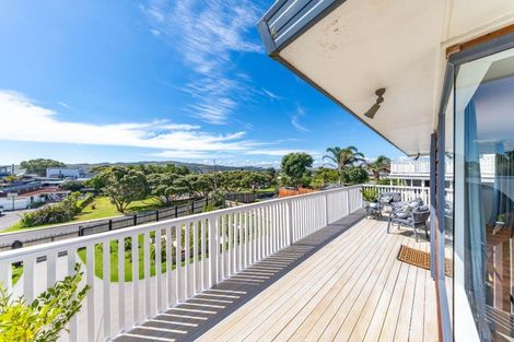 Photo of property in 8 Taipari Avenue, Raglan, 3225