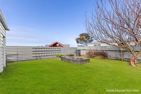 Photo of property in 34 Matipo Street, Castlecliff, Whanganui, 4501