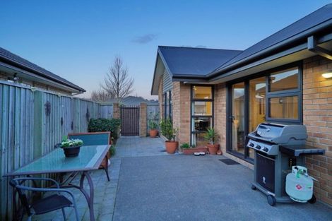 Photo of property in 6 Cognac Drive, Yaldhurst, Christchurch, 8042