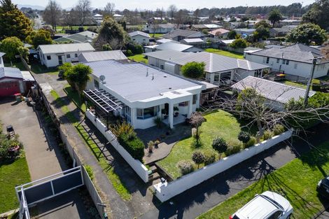 Photo of property in 18 Livingstone Avenue, Nawton, Hamilton, 3200