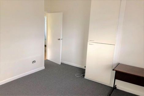 Photo of property in 2 Zion Road, Birkenhead, Auckland, 0626