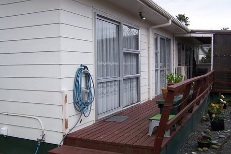 Photo of property in 37 Puriri Crescent, Edgecumbe, 3120