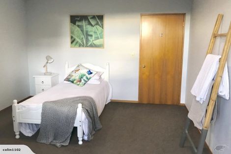 Photo of property in 4 Hemingford Place, Halswell, Christchurch, 8025