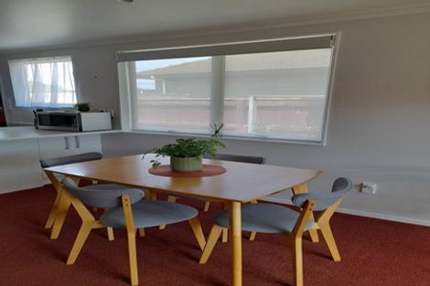 Photo of property in 1/2 Trigg Crescent, Taradale, Napier, 4112