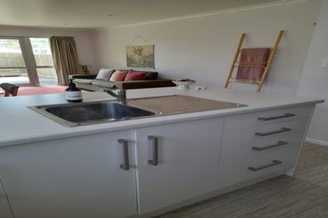 Photo of property in 1/2 Trigg Crescent, Taradale, Napier, 4112