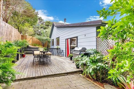 Photo of property in 1/104a Manuka Road, Bayview, Auckland, 0629