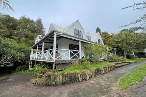 Photo of property in 14 Channel View Road, Campbells Bay, Auckland, 0630