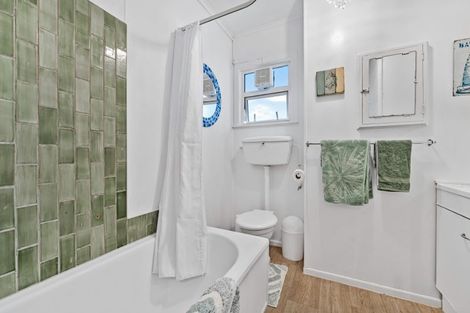 Photo of property in 1/9 Calliope Road, Devonport, Auckland, 0624