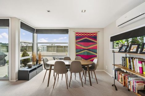 Photo of property in 36 Mantell Street, Seatoun, Wellington, 6022