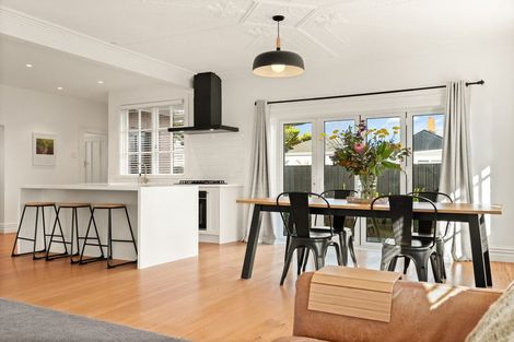 Photo of property in 68 Moreau Street, Saint Kilda, Dunedin, 9012
