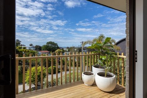 Photo of property in 1/43 Watea Road, Torbay, Auckland, 0630