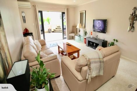 Photo of property in 215 Grandview Road, Grandview Heights, Hamilton, 3200