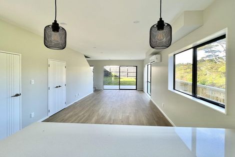 Photo of property in 26 Kaimai Avenue, Massey, Auckland, 0614