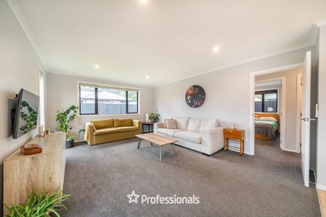 Photo of property in 113 Mawai Hakona Drive, Wallaceville, Upper Hutt, 5018