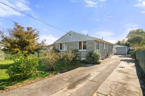 Photo of property in 46 Stuart Crescent, Masterton, 5810