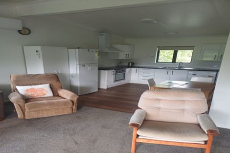 Photo of property in 461 Arapaepae Road South, Ohau, Levin, 5570