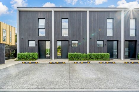 Photo of property in 3 Te Ara O Paetutu, Petone, Lower Hutt, 5012