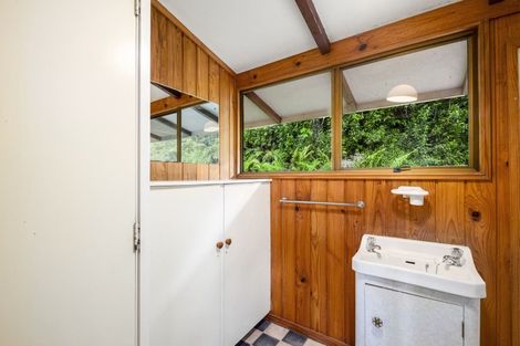 Photo of property in 18 Te Kuru Lane, Pukawa Bay, Turangi, 3381