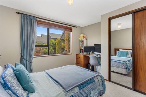 Photo of property in 15 Crosdale Place, Burnside, Christchurch, 8042