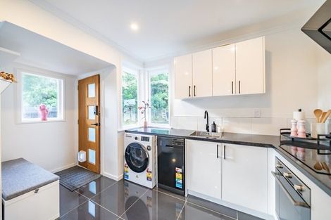 Photo of property in 5/17 Kowhai Street, Naenae, Lower Hutt, 5011