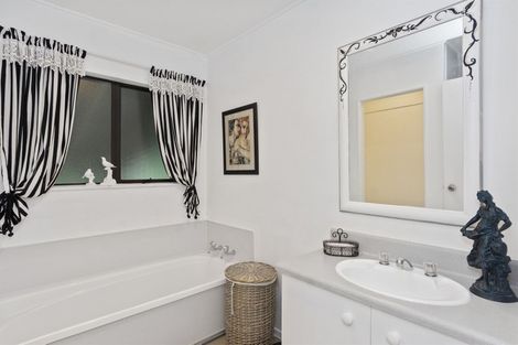 Photo of property in 23 Snowden Street, Ohauiti, Tauranga, 3112