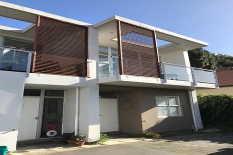 Photo of property in 4/306 Evans Bay Parade, Hataitai, Wellington, 6021