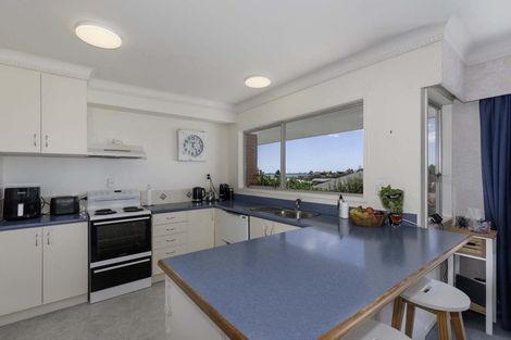 Photo of property in 6 Laing Place, Otumoetai, Tauranga, 3110