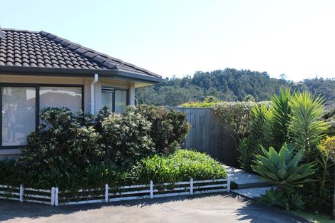 Photo of property in 47 William Gamble Drive, Greenhithe, Auckland, 0632