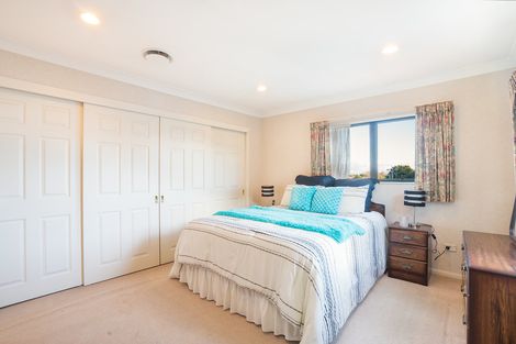 Photo of property in 7a Putini Road, Mangere Bridge, Auckland, 2022