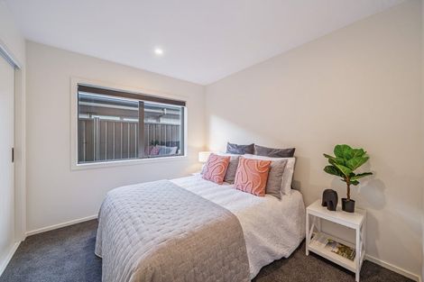 Photo of property in 7 Thornbury Lane, Timberlea, Upper Hutt, 5018