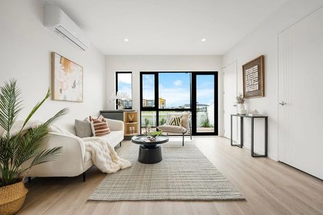 Photo of property in 37 Observation Green, Hobsonville, Auckland, 0616