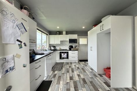 Photo of property in 80 Thackeray Street, Trentham, Upper Hutt, 5018